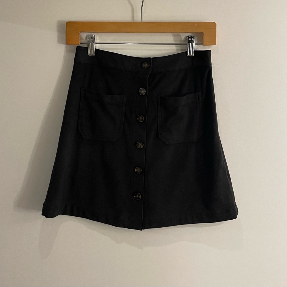 Marine Layer skirt